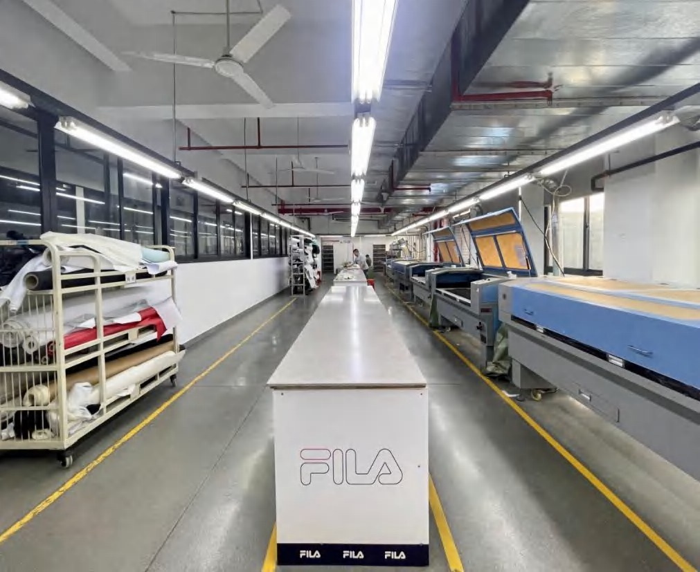 QVO shoes Core factory JZ, PVC:Silicone Dispensing Workshop 02
