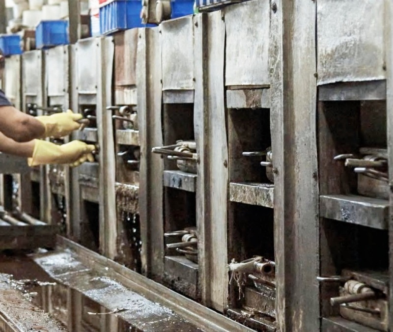 QVO shoes Core factory ST, 1.5 million pairs per month for each workshop 01