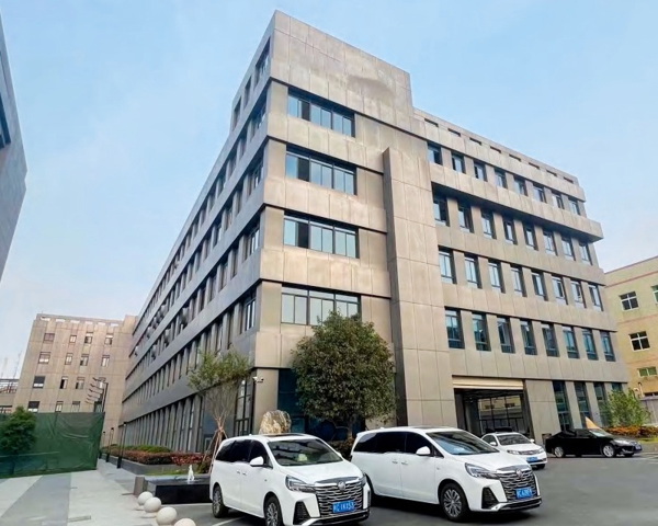 QVO shoes Core factory JZ, DEVELOPMENT CENTER AND SAMPLE-MAKING CAPABILITIES 01