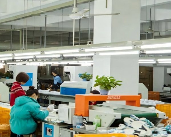 QVO shoes Core factory ST, Slipper monthly capacity above 1.2 million pairs 03